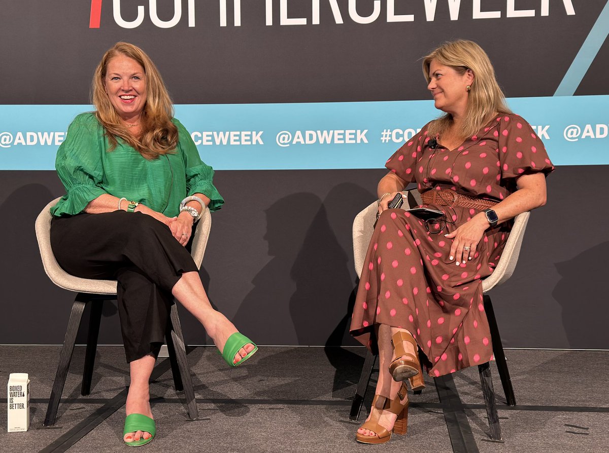 In the last session of the day, @jenny_rooney and @HRBlock's CMO @jillcress discuss the company’s approach to building relevance and loyalty in a crowded market and in tough economic times based on community, proximity and physical presence. #CommerceWeek https://t.co/tuE7KasB3v https://t.co/wE90WUN35s