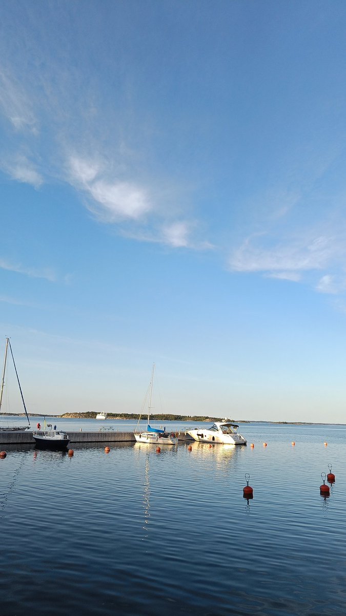 s/y Helvi tweet media