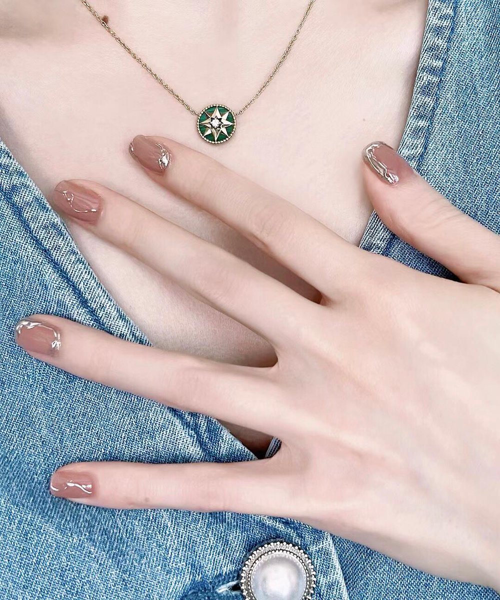Susan19937's tweet photo. Do the manicure you like, live the life you want https://t.co/2ZKTDWvzWn