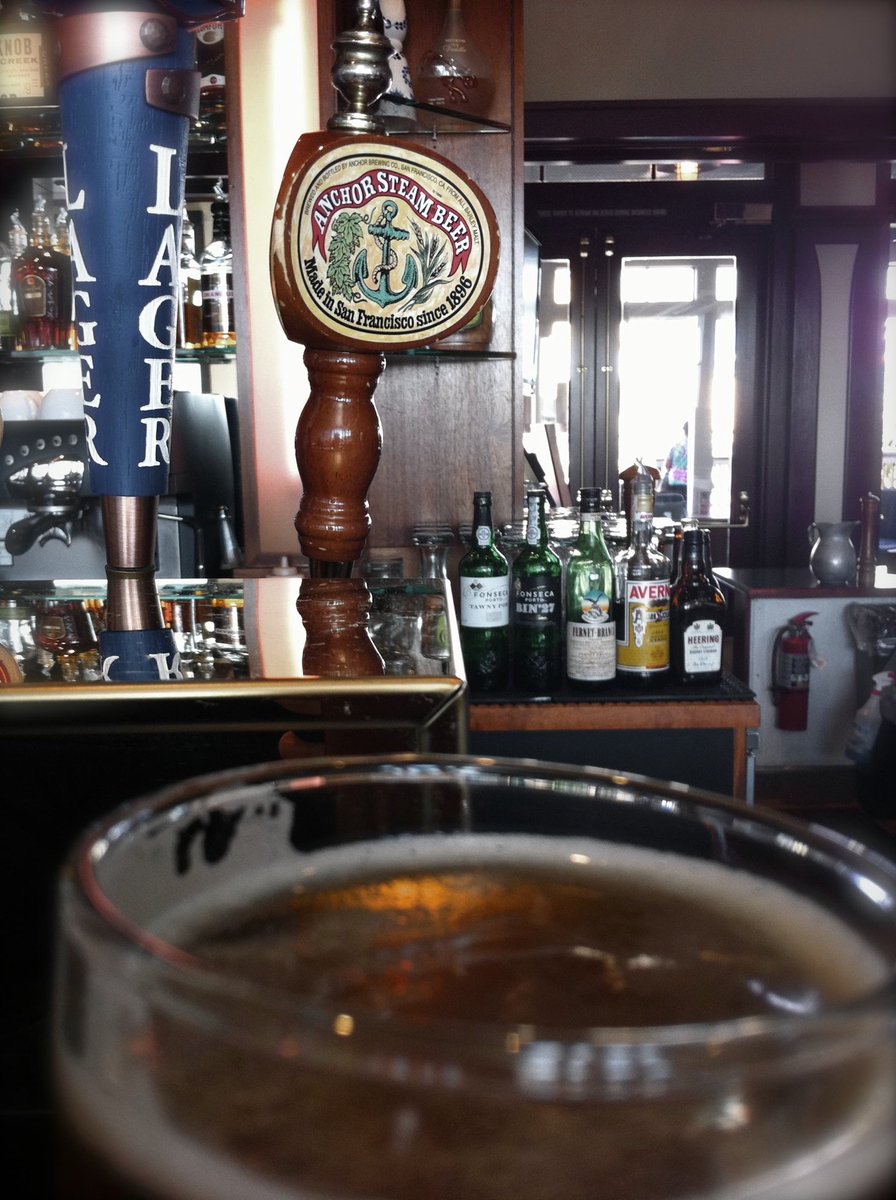 astrojoe888's tweet photo. The photo from June 30, 2011 when I first tried @AnchorBrewing Anchor Steam at Fisherman's Wharf. I was a craft beer newbie and asked for something local. #RIPAnchor #CraftBeerForever https://t.co/dLtlPMoAqZ