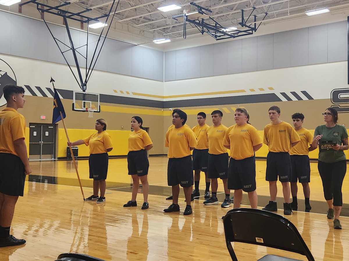NJROTC4's tweet photo. Cadets putting in work at our inaugural Seguin High School Drill Camp! https://t.co/dsDAVreaB5