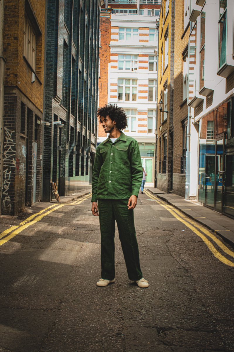 Hail_ET_'s tweet photo. Pleasure wearing Mark Powell Bespoke. 
#fashion #model #FashionModel #London #MarkPowellBespoke #MarkPowell https://t.co/ogBQfWe77U