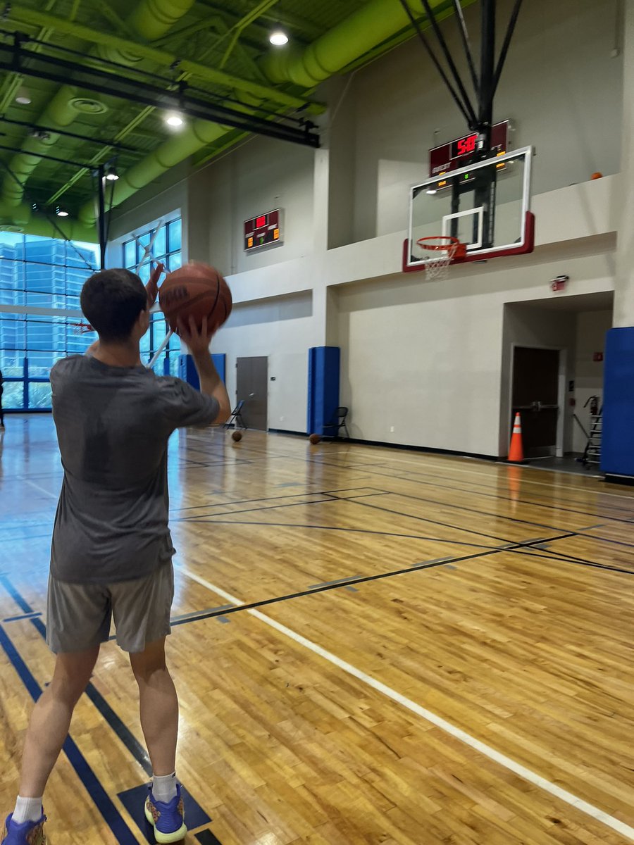 CloudHouseFL's tweet photo. Feelin Like the Splash Bros https://t.co/CpUhnvsuq6