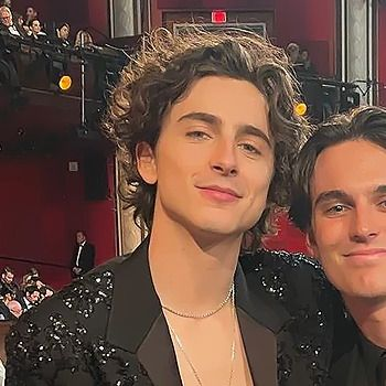 kylieversac's tweet photo. i like men (timothée chalamet ) https://t.co/NlajXcVYWX