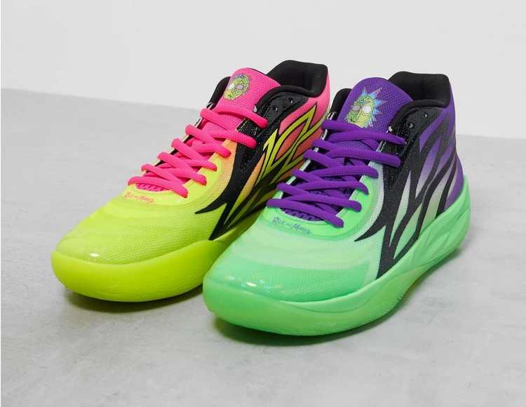 whater_is's tweet photo. Puma MB.02 'Rick and Morty' now available via Footpatrol❤️❤️❤️ #tobi_twist #SDCC2019 #CarlosCatalan #streamonmax  
Original: DropTime_ https://t.co/dm2foU2czL