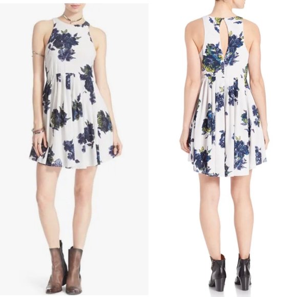 JamieEGab's tweet photo. So good I had to share! Check out all the items I'm loving on @Poshmarkapp from @chook_chooks #poshmark #fashion #style #shopmycloset #rockrepublic #freepeople: https://t.co/pqkq6WQy7D https://t.co/nLdMJgLsbg