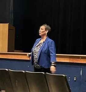 TracyRehfuss's tweet photo. Blessed to hear @merlynainspires at #LISDInspire today. Wow! Possibilities, perseverance, perspective! “I believe in you, &amp; leave people better not bitter!” Powerful! Grateful! https://t.co/FtGr1UBRYg