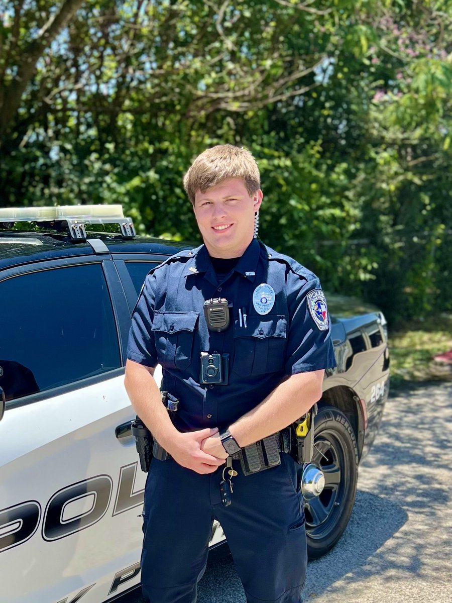 DpsOak's tweet photo. Congratulations to Officer Blake Harding who has successfully completed his field training! https://t.co/eKLMzvftgP