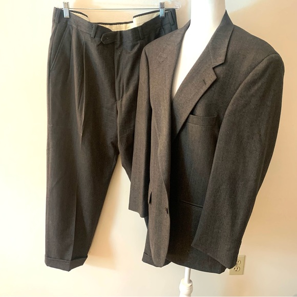 So good I had to share! Check out all the items I'm loving on <a href="/Poshmarkapp/">Poshmark</a> #poshmark #fashion #style #shopmycloset #rmcollection #disney #burberry: posh.mk/tas9lZYYnBb