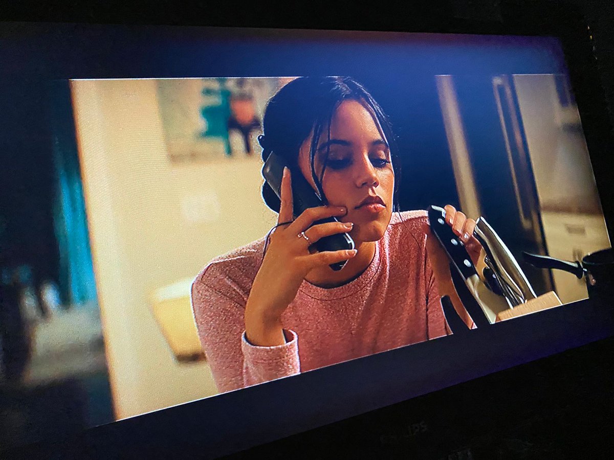pabloslvaa's tweet photo. Definitivamente não consigo ficar sem asistir panico!!
#panico
#panico5
#scream https://t.co/9YishSukQp
