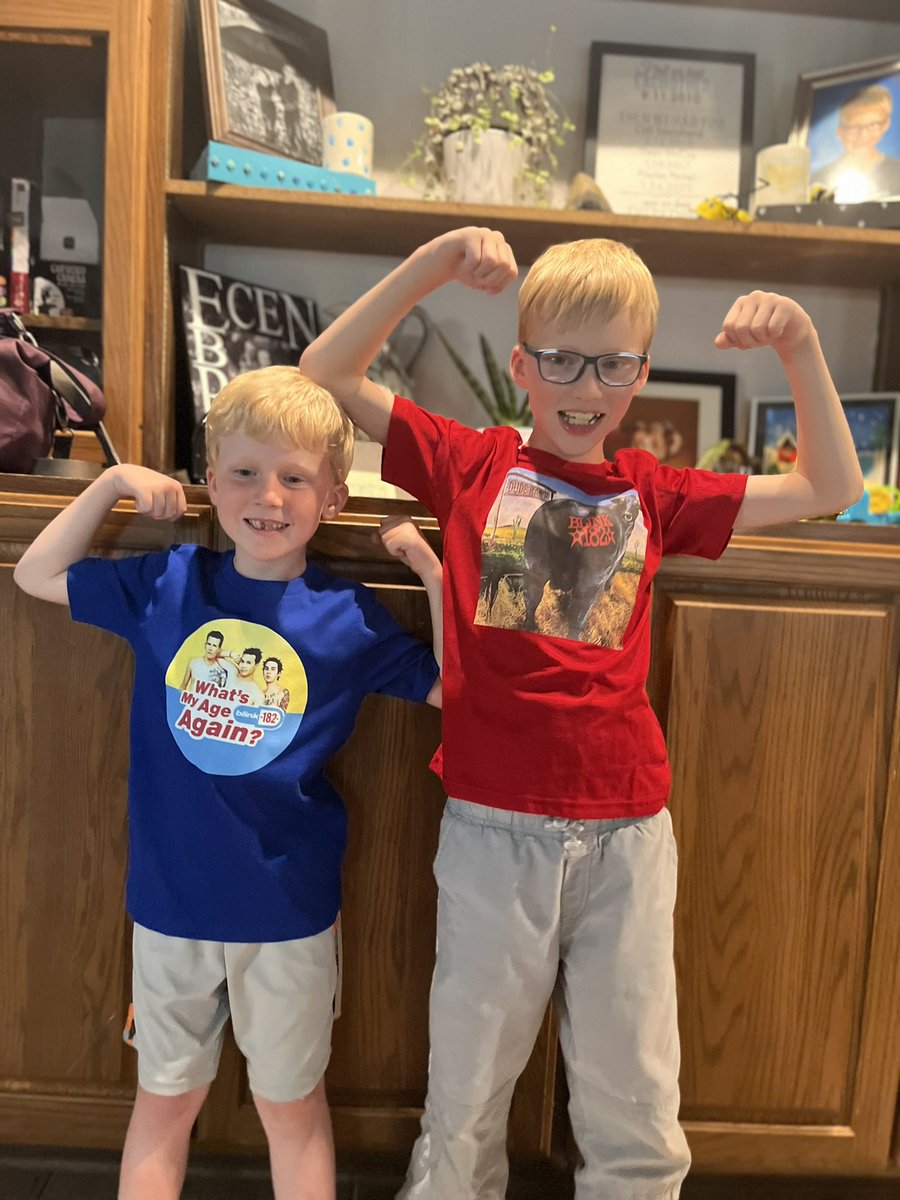 Elizabeth Ecenbarger tweet media