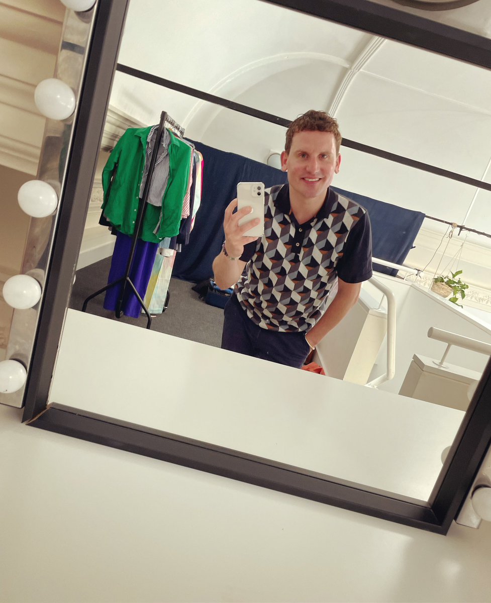 SamJSadler's tweet photo. BTS @PresenterStudio
#Presenter #Showreel #Studio #GreenScreen #BTS #BehindTheScenes #TV #CameraCrew #Shoot #TechPresenter https://t.co/juXOgibVpy