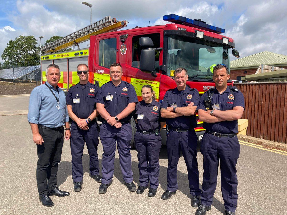Official_DATR's tweet photo. The DATR has received a visit from @LFRSMelton.
The visit served to familiarise the crew with the layout of the site for any possible issues which may arise during a large scale fire or emergency.
Thank you to @LFRSMelton for helping to keep us safe!
#DATR #LFRS #FireStation https://t.co/D7N8RM04Ys