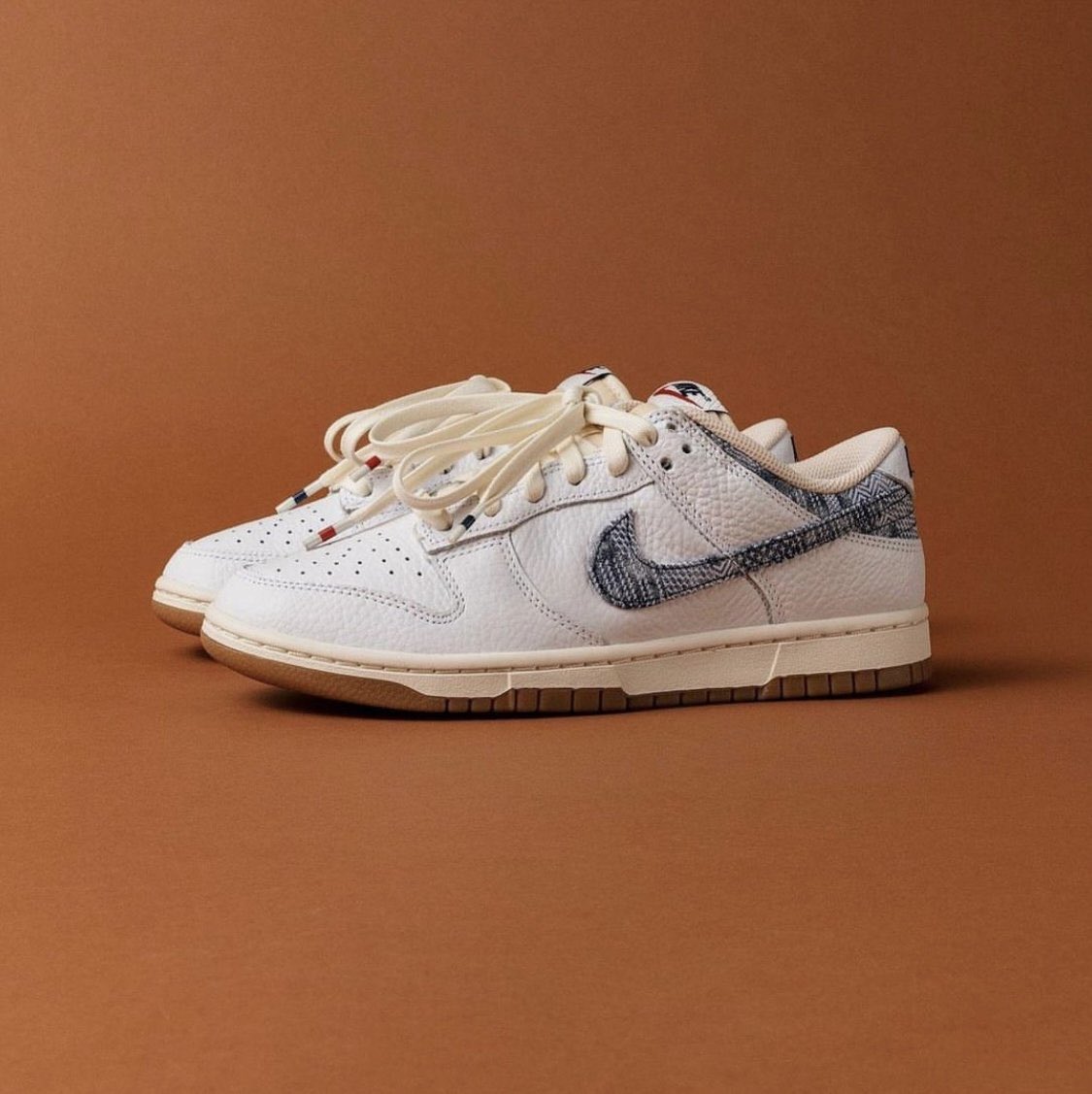 sneakerhuddle's tweet photo. Ad: Nike Dunk Low 'Washed Denim' sizes restocked here 

Millenium
https://t.co/WyZYKYgXoE

Shiekh 
https://t.co/UdnAVxW38X 

HBX  
https://t.co/c88rcHjkR5 https://t.co/SKzodNKrU5