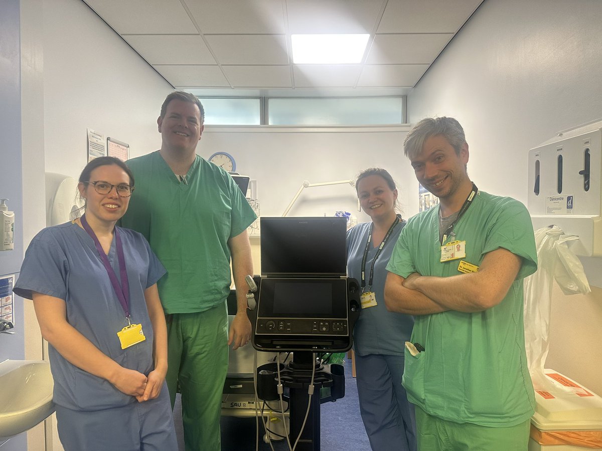 Happy #acutemedicineawarenessweek #amaw my amazing trainees just finishing their day doing #FAMUS training <a href="/MauWgh/">WGH MAU</a> <a href="/WghLothian/">WGH Connect</a> <a href="/ailie_h_young/">Ailie Young</a>