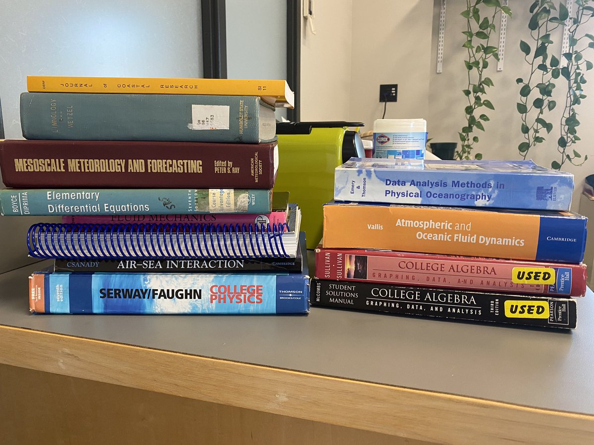 MackinMocean's tweet photo. One of my favorite things: when people leave free books in the department kitchen. I certainly hit the jackpot today, especially with Vallis and the PO data analysis book! 

Maybe I should go to campus more often… https://t.co/UwhZhiFwM6