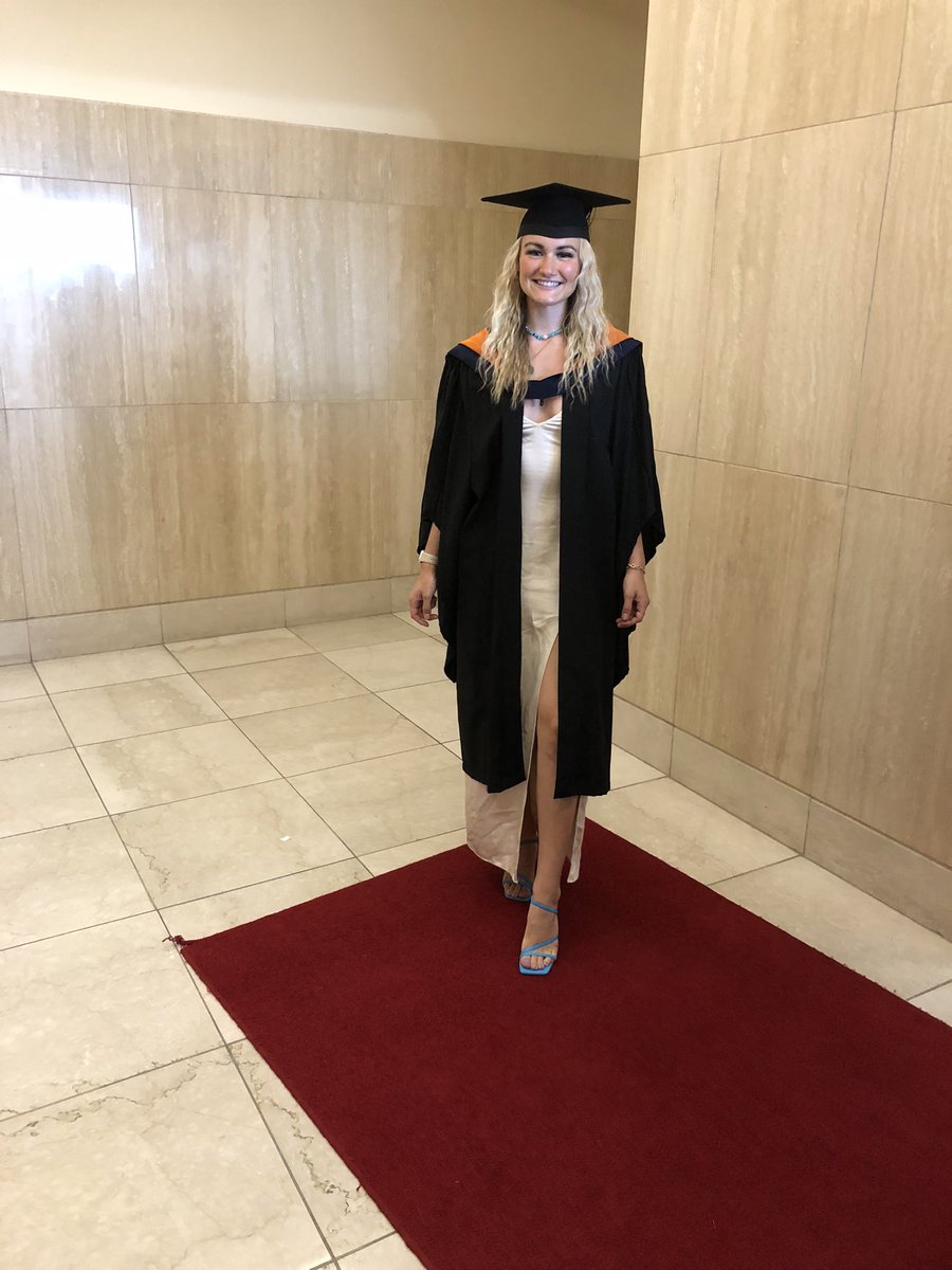 Larry Webb tweet media