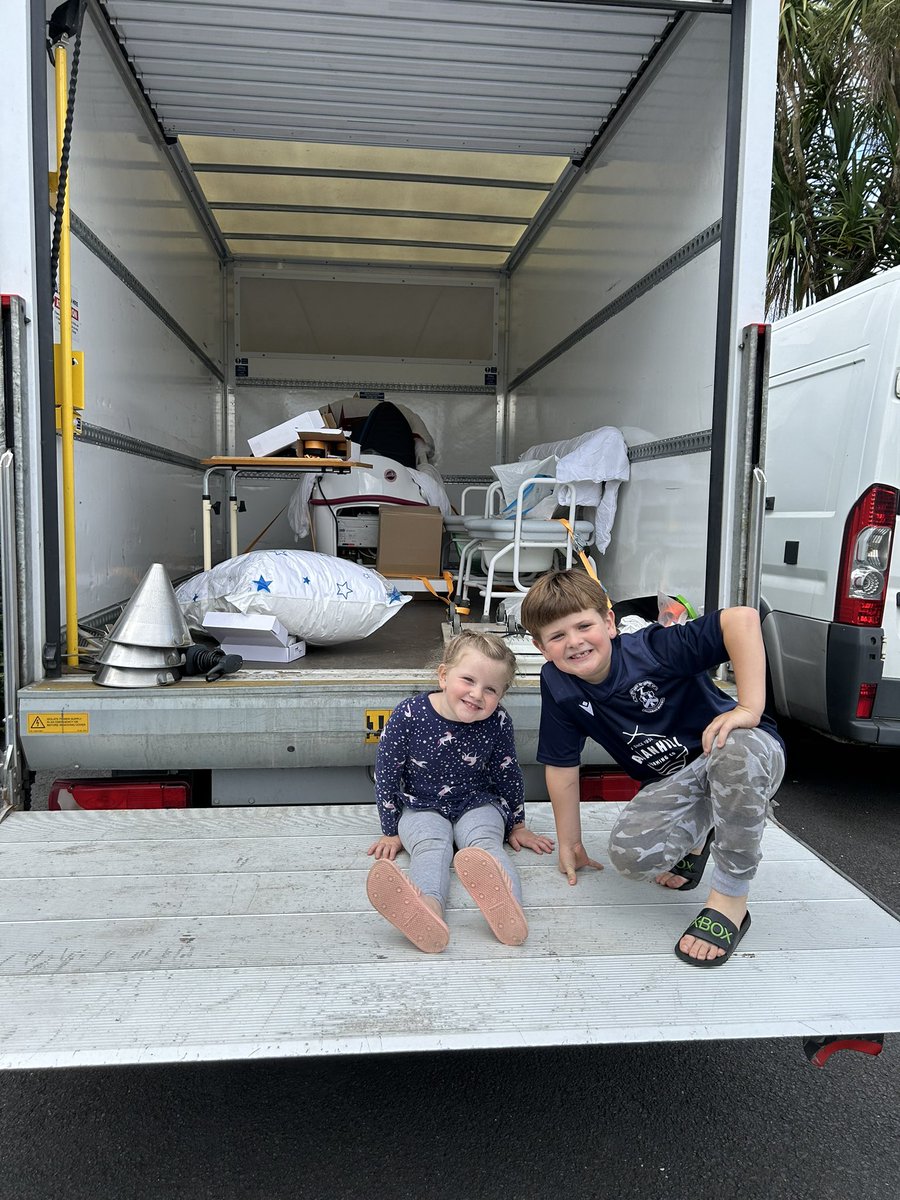 AlyMcKechnie's tweet image. Different sort of work, today #familyadvenutre to Arran picking up equip from closed Care Home. Heartbreaking hearing stories of real people who now can’t get care in community they’ve lived in all their lives. Please Work with care homes not against us #betteroutcomes #reallives