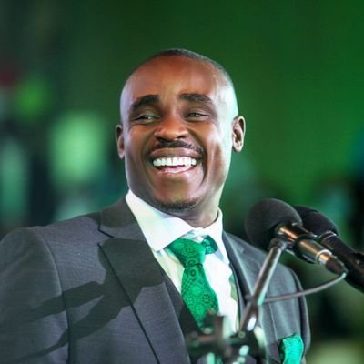 OmugaBash's tweet photo. Retweet for Cleophas Malala and Like for Ledama Olekina. https://t.co/FNnl41tQBQ