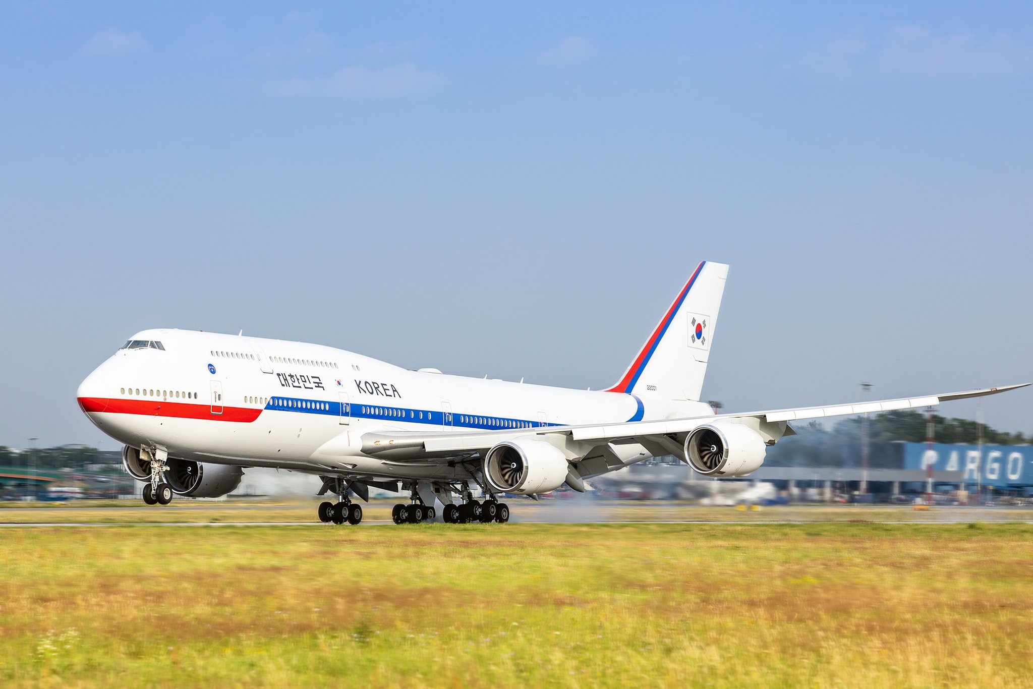 Chopin Airport, WAW on Twitter: 