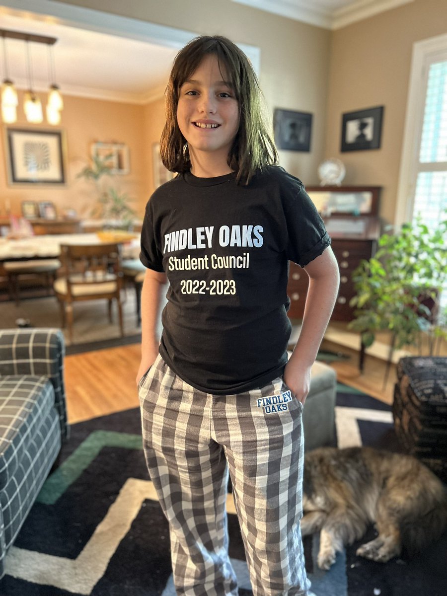 leco22's tweet photo. Think she’s ready? @FindleyOaks #howweherman https://t.co/bXtFPPpupw
