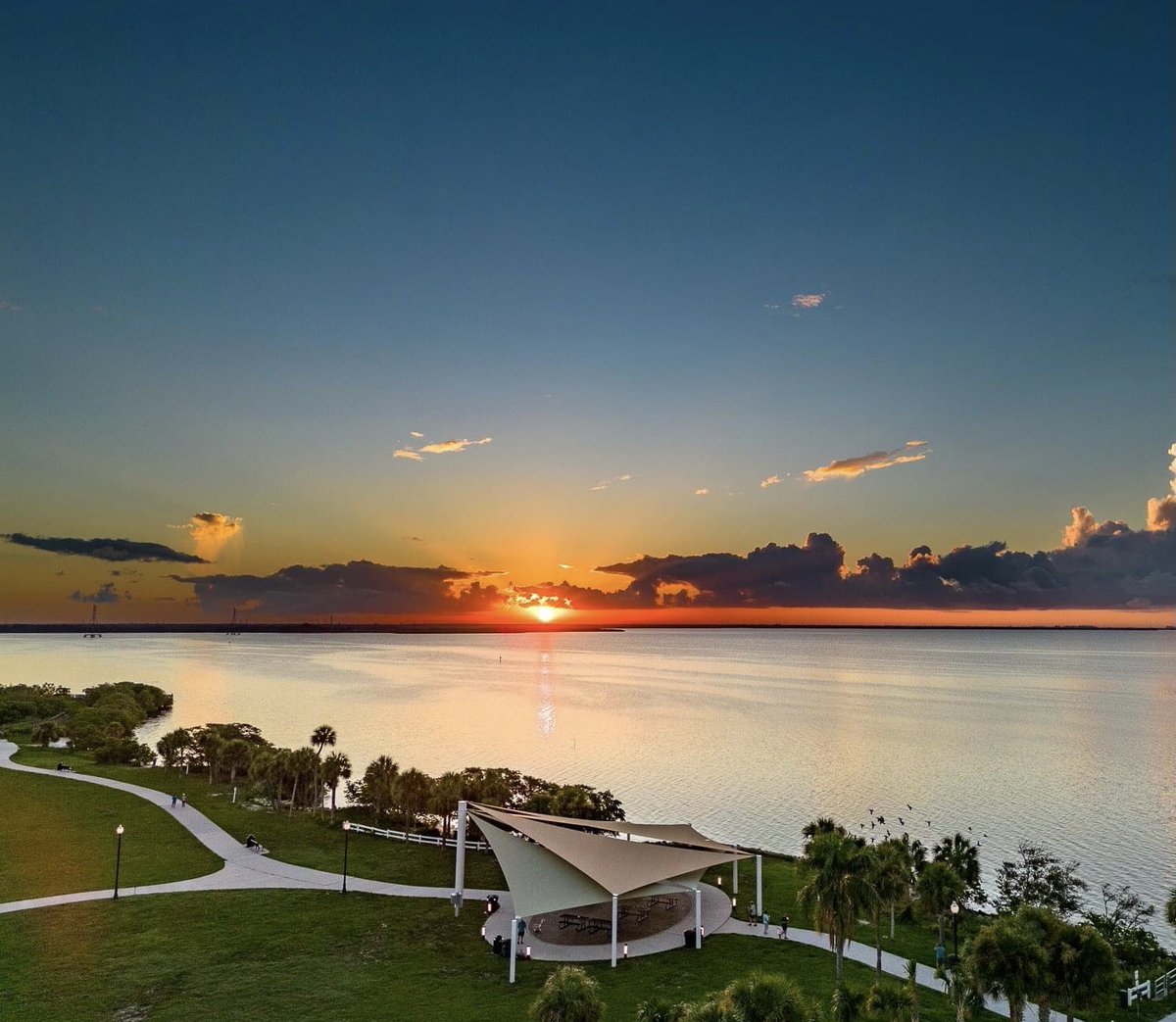 gcasey34's tweet photo. Safety Harbor https://t.co/cCuAbGCN7R