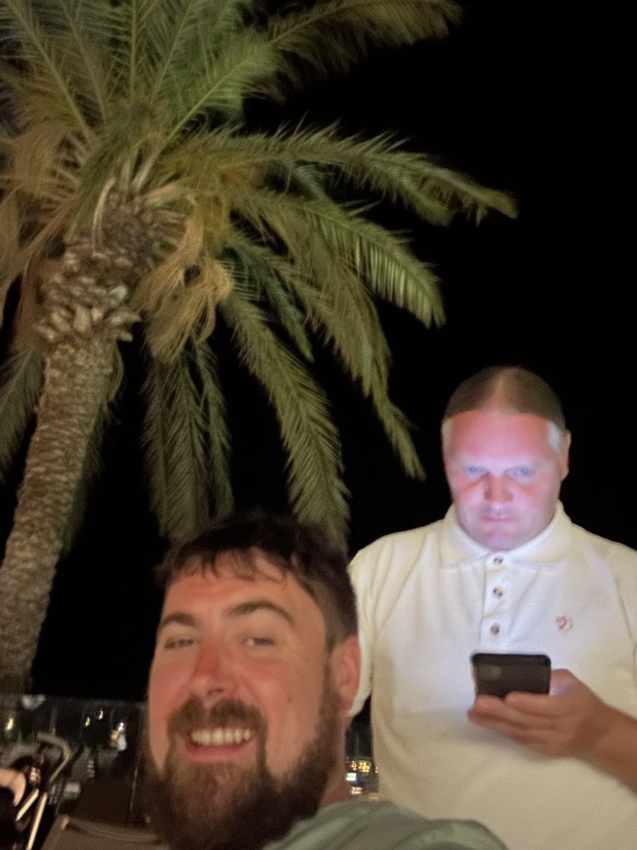 This tight bastard won’t even get a round in at the all inclusive! ⁦<a href="/neilhaj/">Neil hajworonskyj</a>⁩