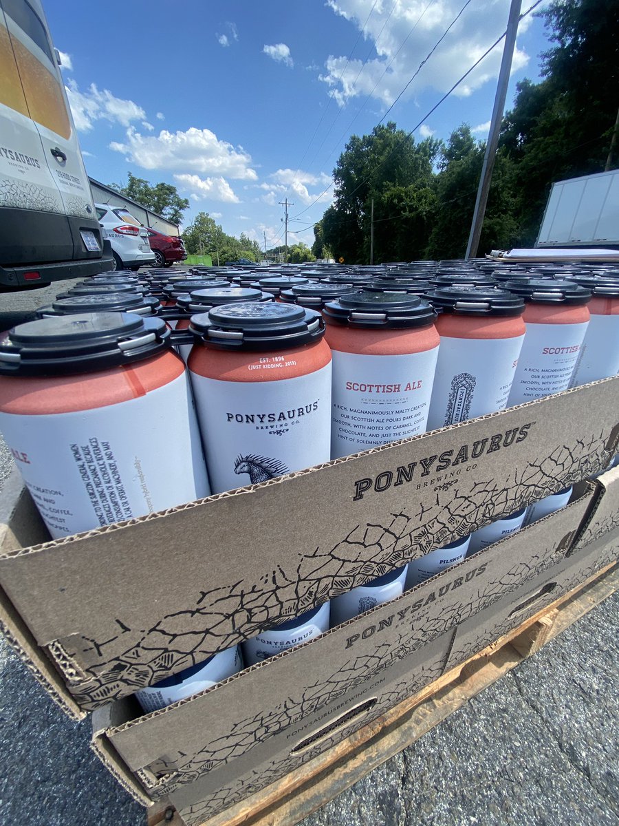 Shoutout to our friends at @ponysaurusbrew for the Dash Bash hookup! Give them a follow and try their beer - it’s so good! #shoplocal #thedashbash