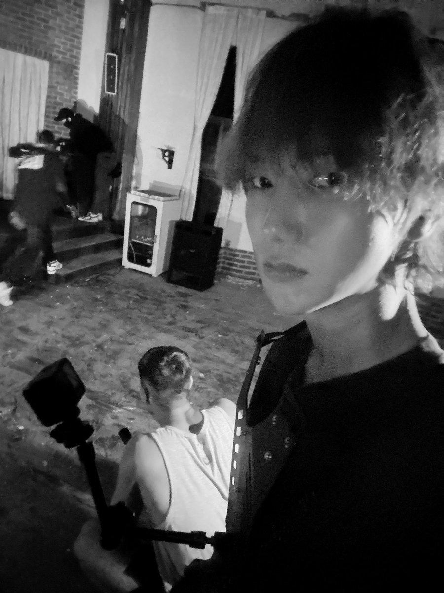 shfly3424's tweet photo. 장난 아니었음 ... 😱 https://t.co/zY8LiMrZni https://t.co/Z0z0Mr7T8r