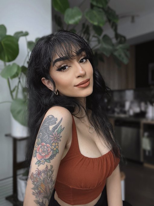 trying something new https://t.co/l4AY0V5NkR<a href="/tag/twitchconeu"class="tags"><span>#twitchconeu</span></a>