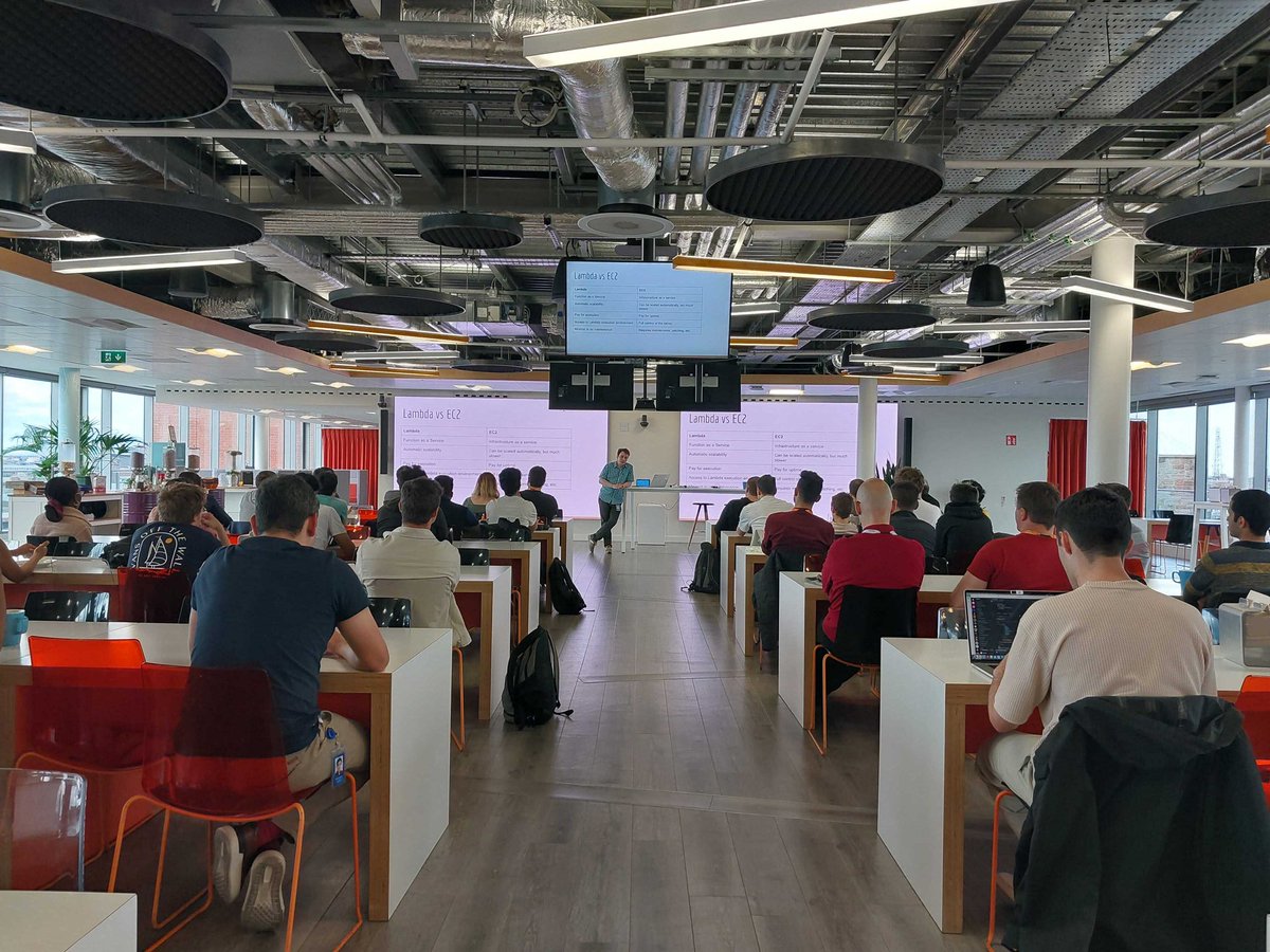 PythonIreland's tweet image. Tonight’s Python Ireland monthly meetup!

Pavlo Tishkin delivers his talk: &quot;Python in the cloud&quot;. In Workday, Dublin. 

#PyConIe #Python #PyConLm #PyCon