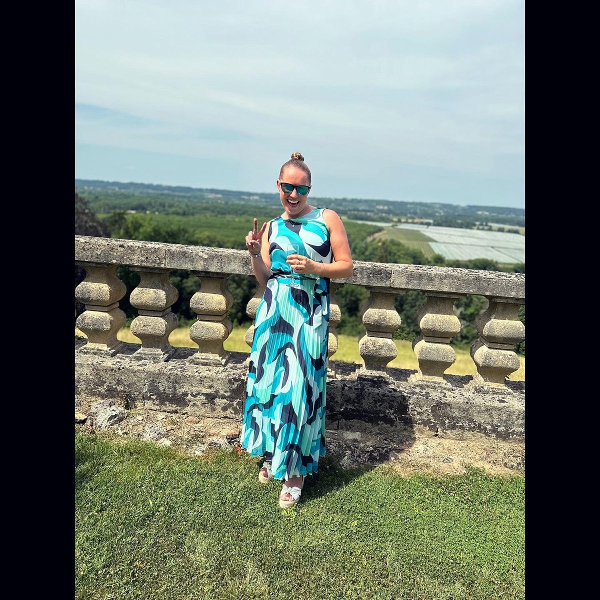 HannahVaughan91's tweet photo. The most amazing weekend celebrating the wedding of Hanbury and Alicia ❤️ Congratulations again to you both! #worththewaite2023 #chateausoulac #bluelions #ubas #wedding https://t.co/MKCfoiYk97