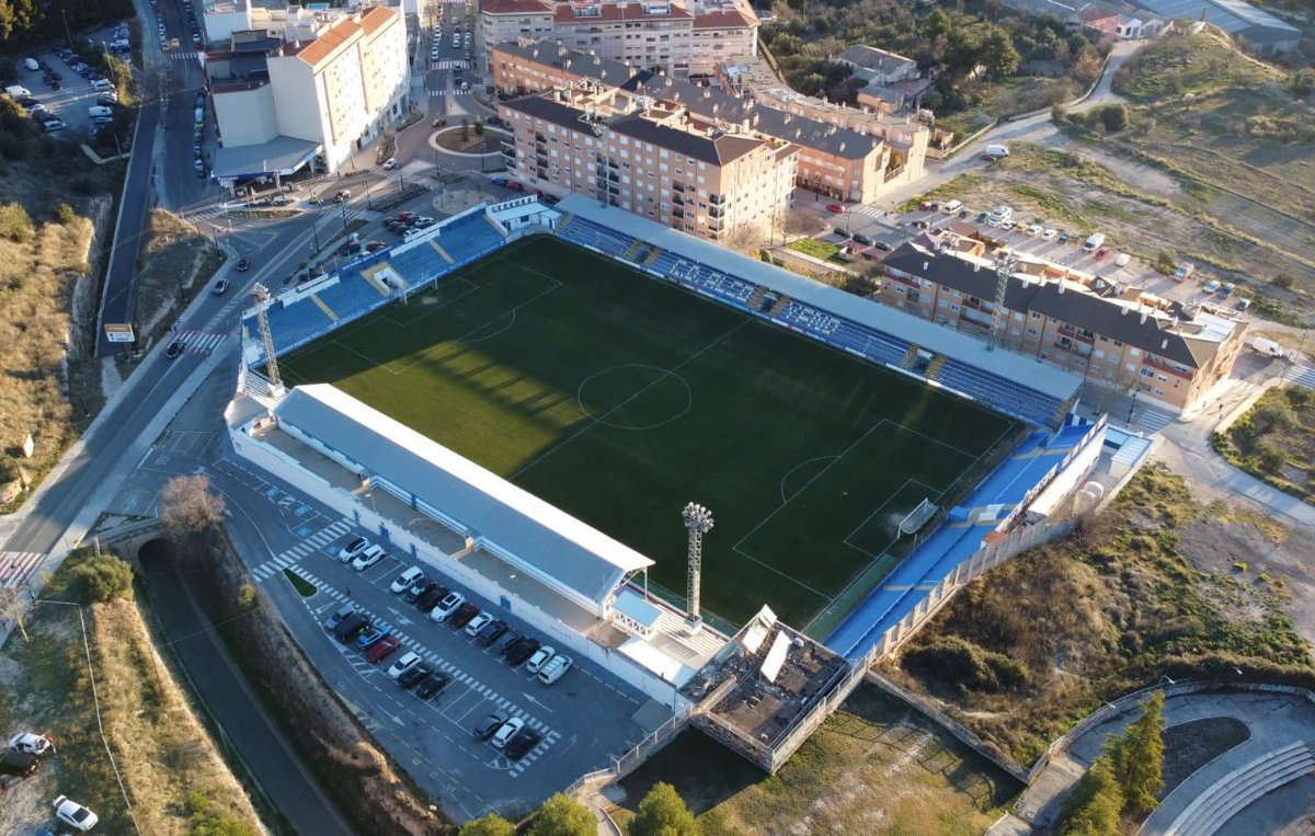 estadios_Spain's tweet photo. Wonderful photo of Club Deportivo Alcoyano's El Collao home. https://t.co/IVSZ6X3XxL