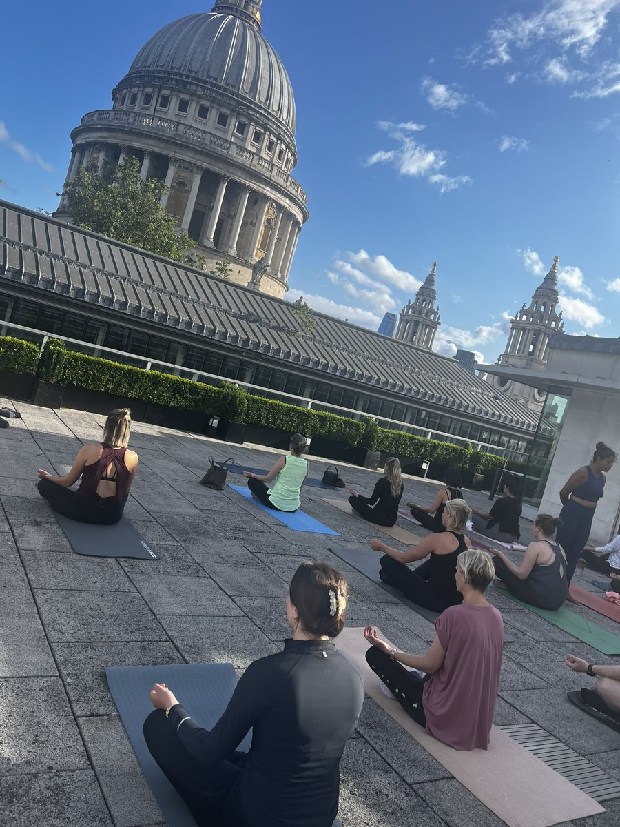 francesca_dowse's tweet photo. Thanks to everyone who joined for yoga and kombucha on the terrace this evening! What a beautiful setting to practice and catch up. @4PBFamilyLaw @4PBFamilyFin https://t.co/ib9u0bYN5l