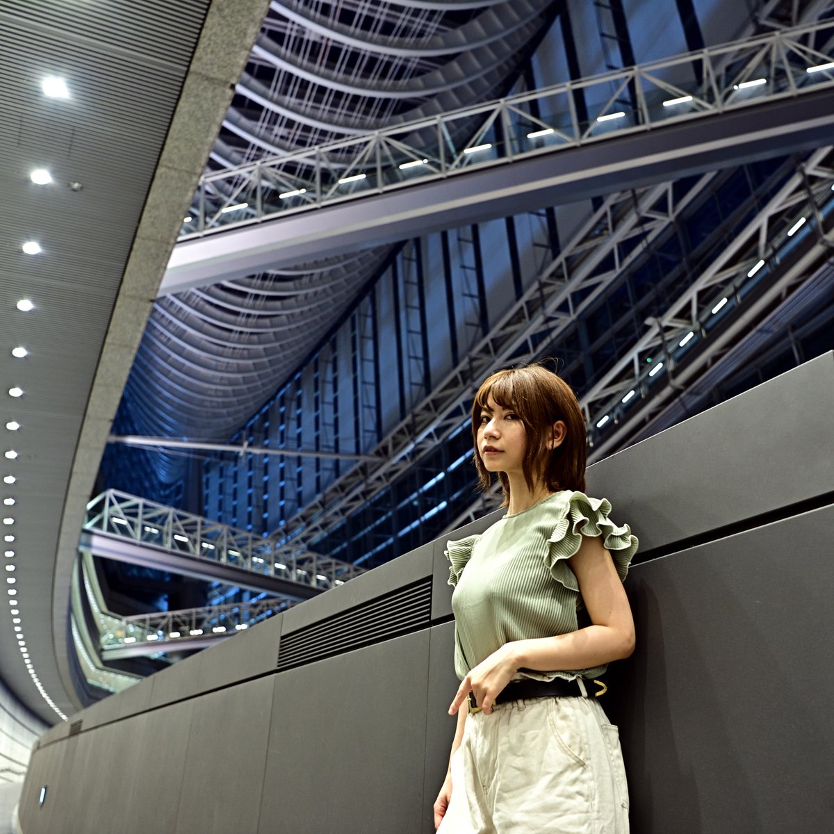 hachi_photo8's tweet photo. model:ひぃな @okw_hi_
#ひぃな #ポートレート #東京国際フォーラム #夜間撮影 #被写体募集 #写真好きな人と繋がりたい #写真撮っている人と繋がりたい #ポトレ #ポトレのセカイ #jp_portrait部 #jp_gallery #nikon #nikonphotography #nikonportrait https://t.co/xtT0KfegsB
