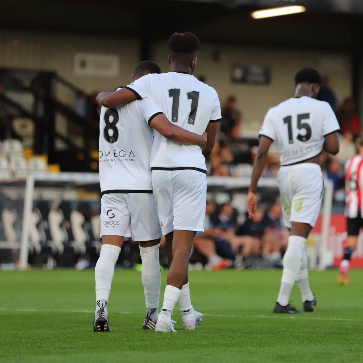 BOREHAM_WOODFC tweet picture