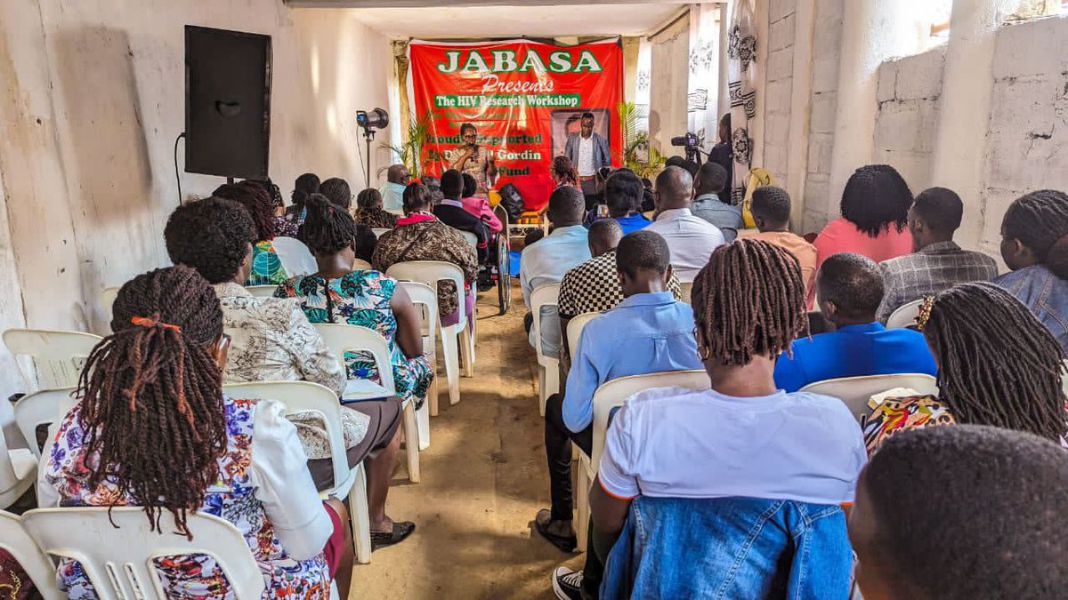 MAbubannks's tweet photo. Mr Kenneth Mwehoge, ED, @hepsuganda, pointed out that Uganda still faces a problem in the treatment of cryptococcal meningitis cases and that these numbers needs to be fought off if we are to achieve the #EndAIDsBy2030 goal as a country.
#JABASACureWorkshop https://t.co/giyTLwVxlb