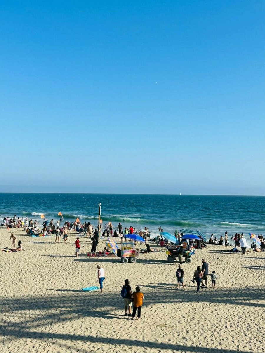 hisyam_purnama's tweet image. Even if it is not a weekend, there are many people