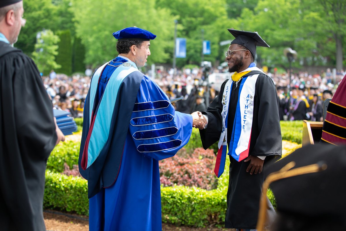 AlbertusSocial's tweet photo. 🚨ALERT: Albertus was recently named to Money Magazine’s Best Colleges In America list for 2023! The evaluations focus on graduation rates, tuition, financial aid, and alumni salaries. 🥳
#AlbertusMagnusCollege #FearlessFalcons #BestColleges #College #MoneyMagazine https://t.co/KMcbuiIu3X
