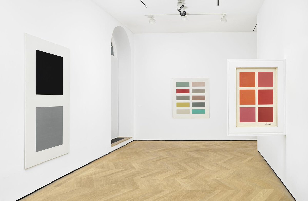 mahumjamal's tweet photo. Pictured: "Colour Charts" | In 1966, artist Gerhard Richter was intrigued by the industrially-produced paint chips, which appeared to have such a scientific approach to color, systematically laying out a comprehensive range and hues without thinking about aesthetics. https://t.co/ua58PKLHNV