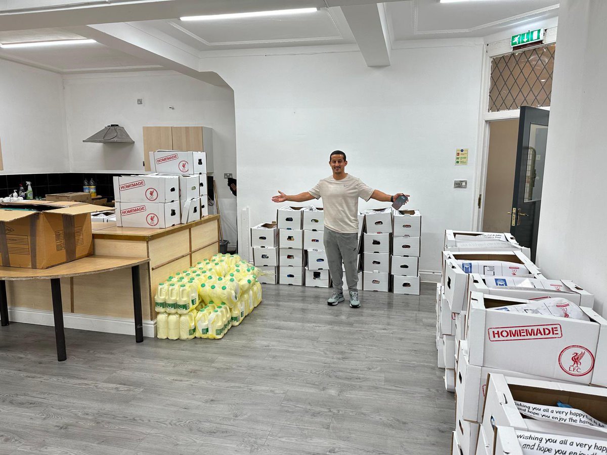 In collaboration with our partners <a href="/IslamicReliefUK/">Islamic Relief UK</a> <a href="/LFCFoundation/">LFC Foundation</a> we distributed 700 food packs /toys and 600kg of meat to some of the most vulnerable families across the city including our refugee community as part of our Eid ul adha drive to feed as many as we can