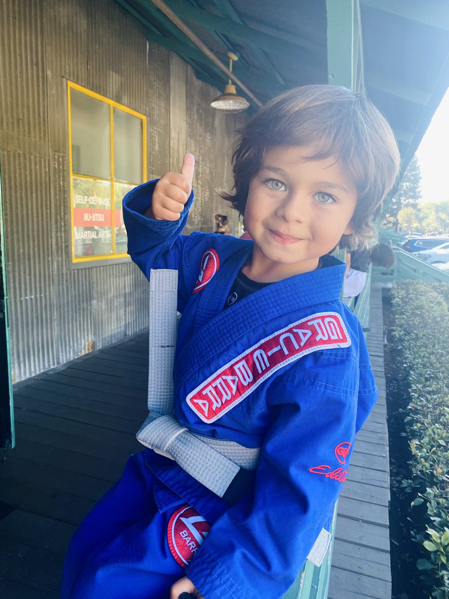 Congratulations on your new belt!🥋🥰 #newbeltday #congrats #graciebarra #graciebarrajiujitsu #graciebarrakids #jiujitsuforkids