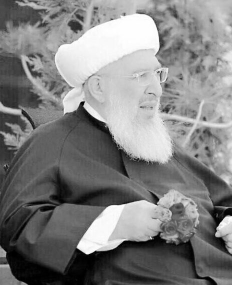 İnna Lillâhi ve İnnâ İleyhi Raciûn

Alimin ölümü alemin ölümü gibidir. 

Ömrünü İslam’a adayan Menzil Şeyhi Seyyid Abdulbaki El-Hüseyni’ye Cenab-ı Allah’tan rahmet niyaz ediyor, acılı ailesi başta olmak üzere, yakınlarına ve sevenlerine sabr-ı cemil diliyorum.