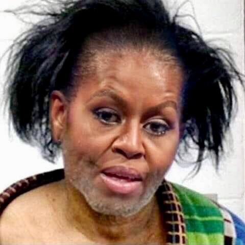 RT @classiflied77: Mike Tyson looking rough... https://t.co/7ak6tYst3K
