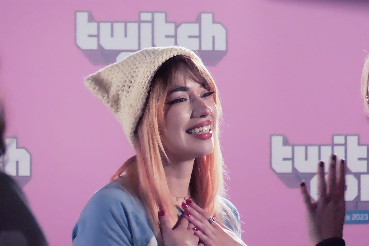 💜 @shelbygraces during her Meet & Greet at #TwitchConParis this saturday 🫶🏻