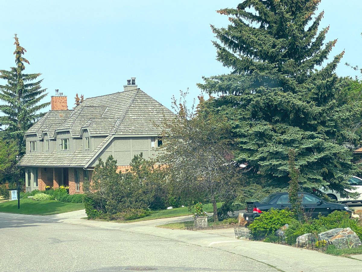 Calgary & Invermere Real Estate tweet media