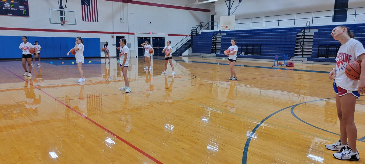 TheCoachWare's tweet photo. We had a great 3 days of basketball camp for the older girls! #ghsbball  @micahcg42 @GCISD_Athletics https://t.co/FqSaMkZ3Cc
