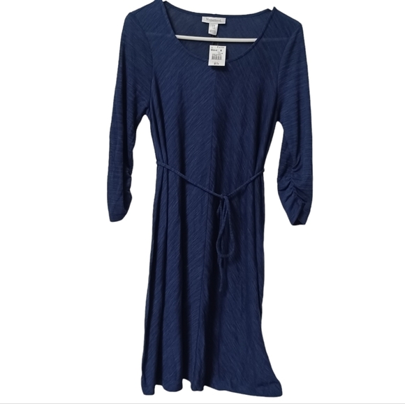 _thriftincloud's tweet photo. So good I had to share! Check out all the items I'm loving on @Poshmarkapp #poshmark #fashion #style #shopmycloset #seebychloe #motherhoodmaternity #carters: https://t.co/833g4SaPom https://t.co/TptRibDMM8