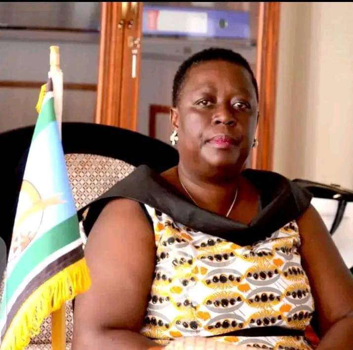 RuthOdinga042's tweet photo. I srongly condemn the police brutality witnessed today which has led to  deaths of some three protesters in Kondele, Juakali and Sondu in Kisumu County.This is wrong.Police needs retract  from  harming and killing Kenyans https://t.co/JkcVdbsYFW