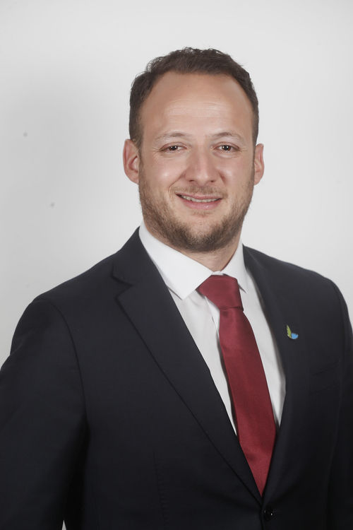 Caplevi1540's tweet image. Para que anoten sus nombres cuando hayan elecciones, Joaquín Lavin Jr (UDI), Jorge Guzmán (Evopoli) y Francisco Undurraga (Evopoli), votaron en contra de la AC para salvar al ministro Avila.